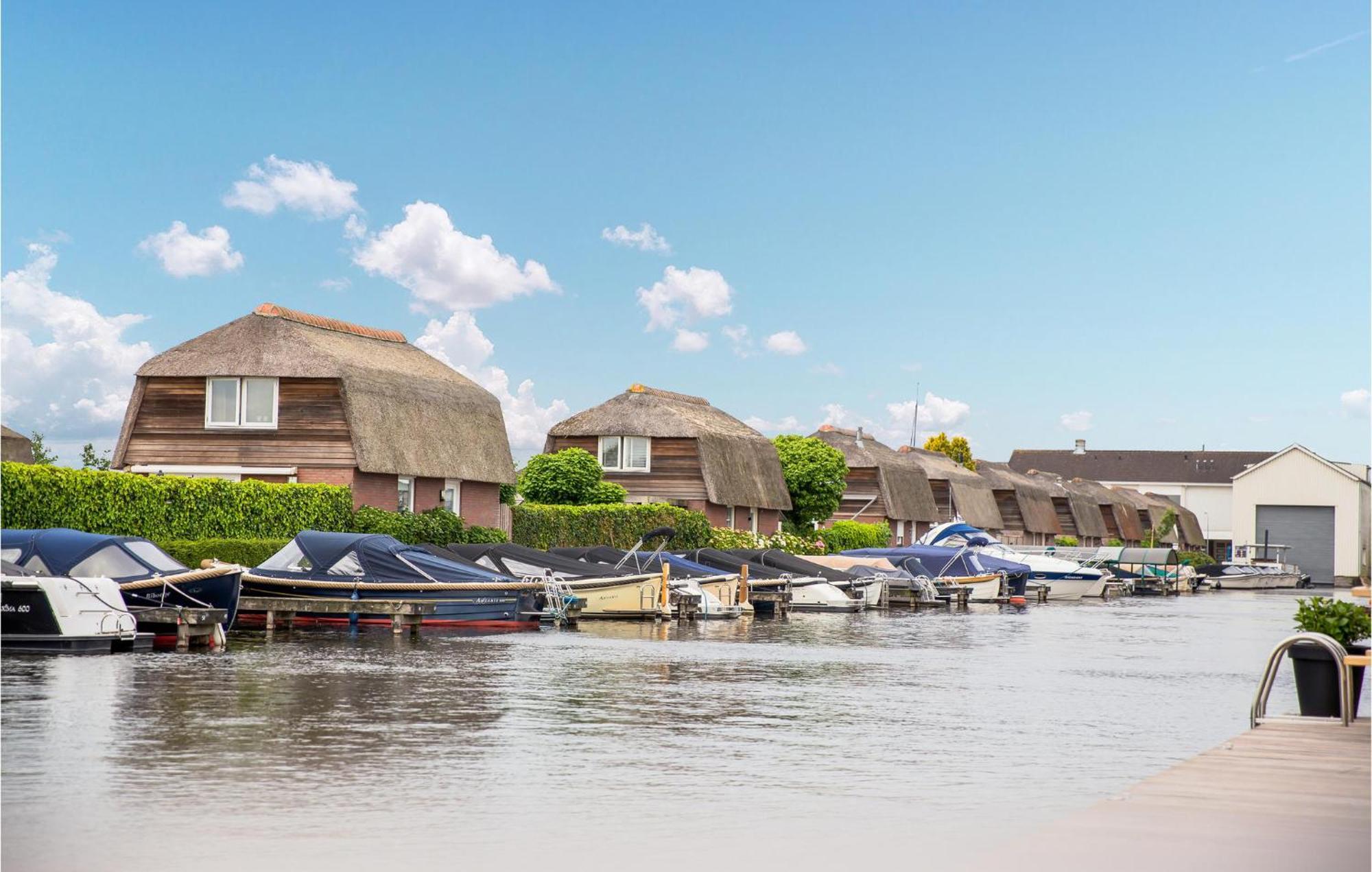 Cozy Home In Breukelen With Wifi Exterior foto